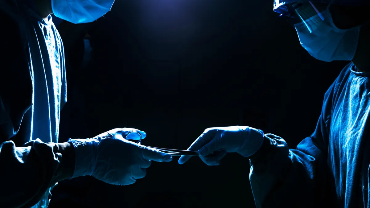 Top rated spine clinic for motion preserving spine procedures Plano TX