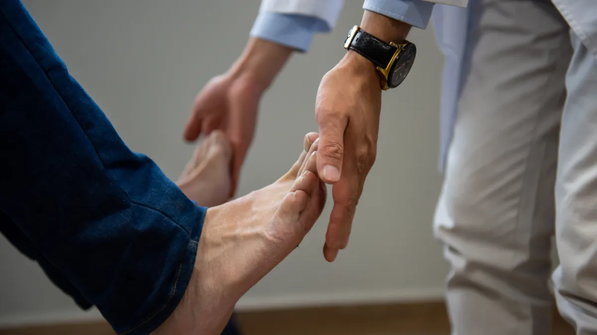 Chronic back pain doctor Frisco TX