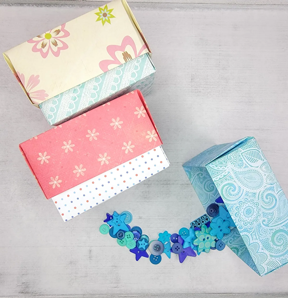 easy DIY Origami gift boxes