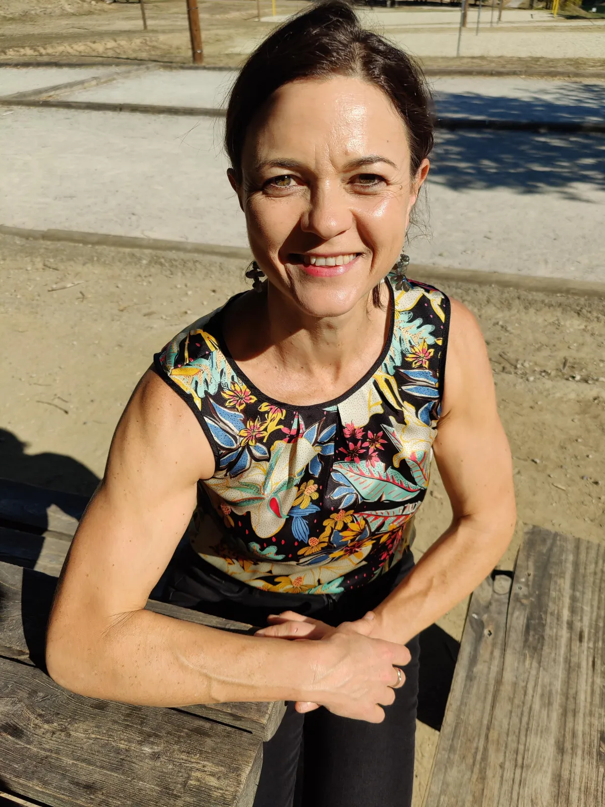 Are you a woman in your 40s or beyond, juggling your health, weight, and career ambitions?