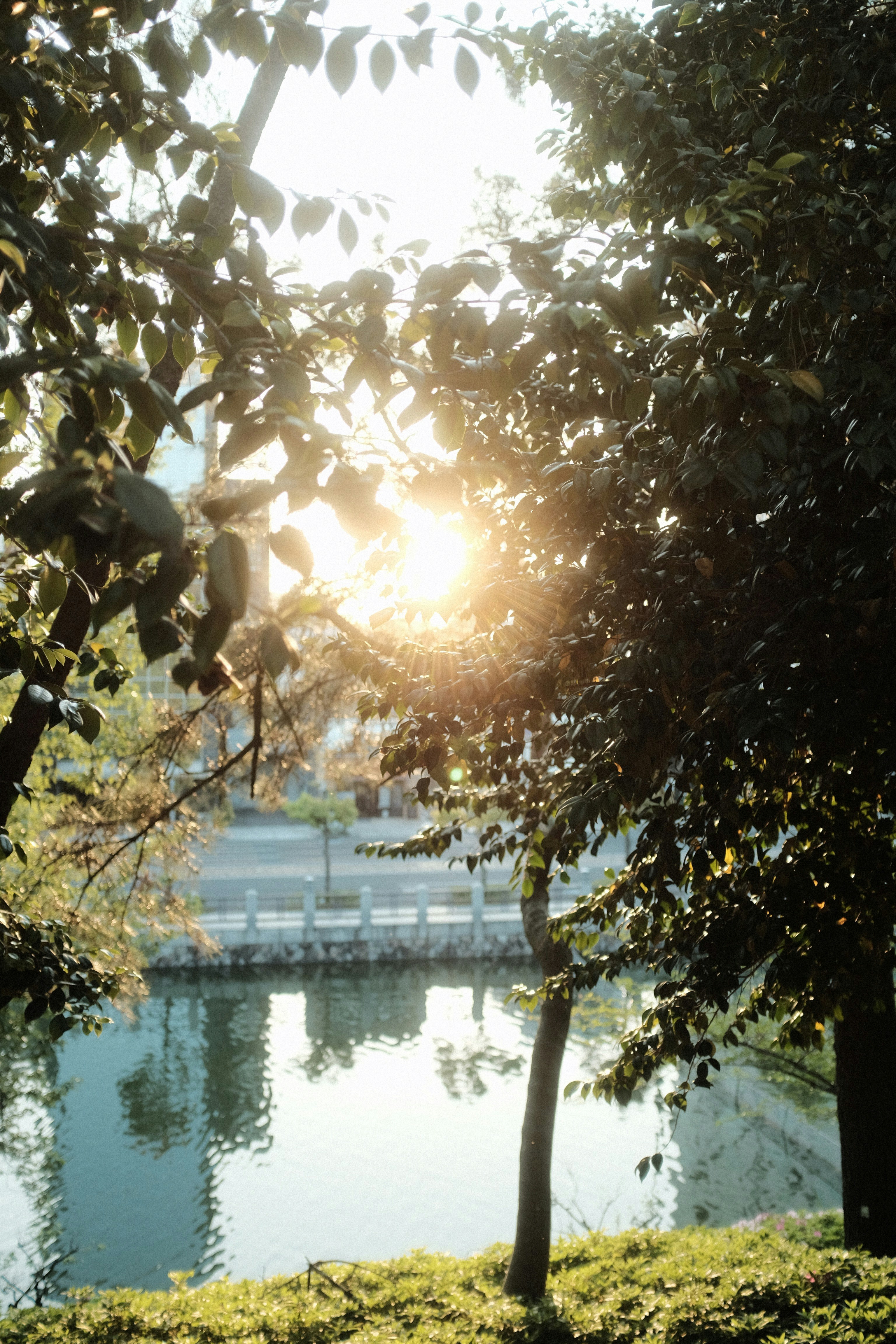 WHEN RELAXING ACTUALLY MAKES YOU FEEL WORSE