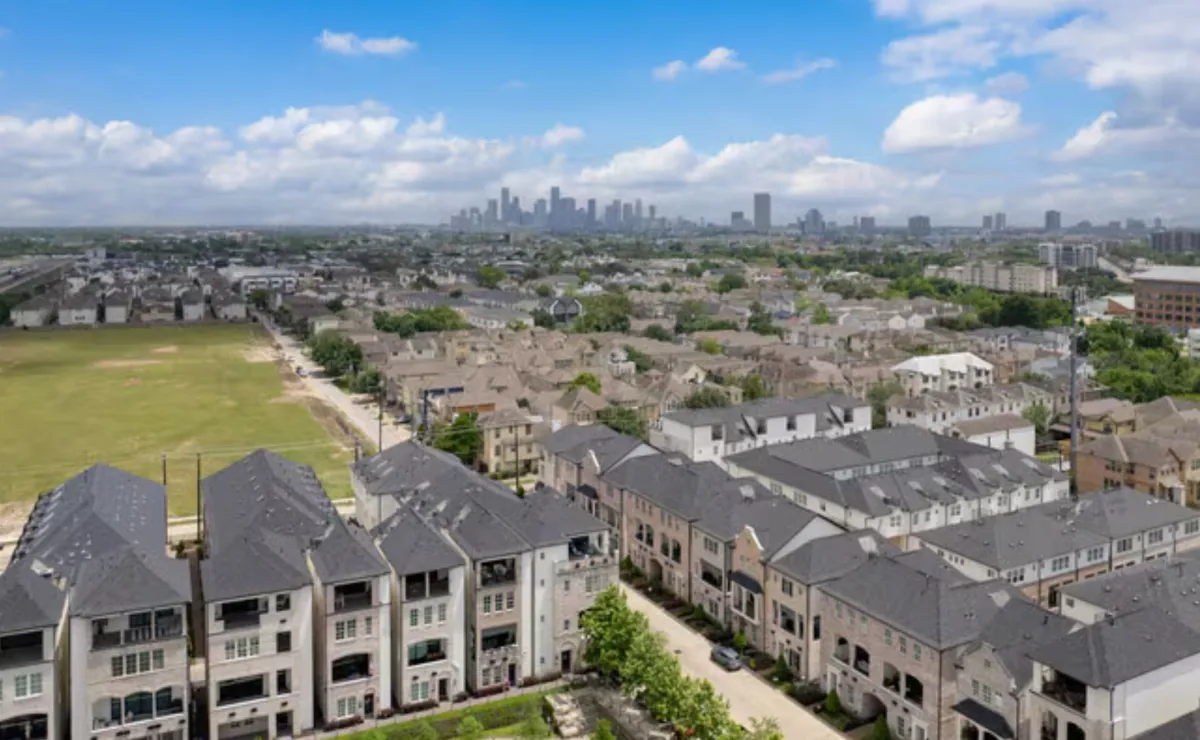 Cottage Grove Neighborhood