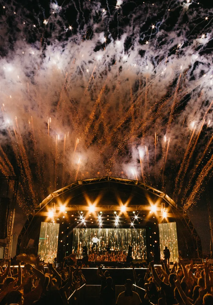 location de matériel audiovisuel Belgique / location de matériel de sonorisation concerts Belgique / location d’éclairage scénique festival Belgique / location de scènes modulaires Belgique / location de structures gonflables événement Belgique / location de matériel événementiel Bruxelles / location de matériel événementiel Liège / location de matériel événementiel Namur / location de matériel événementiel Charleroi / location de sonorisation festival Bruxelles / location d’éclairage concert Liège / location de matériel audiovisuel concert Namur / location de matériel événementiel plein air Charleroi / entreprise de location de matériel événementiel Belgique / location de matériel audiovisuel professionnel Belgique