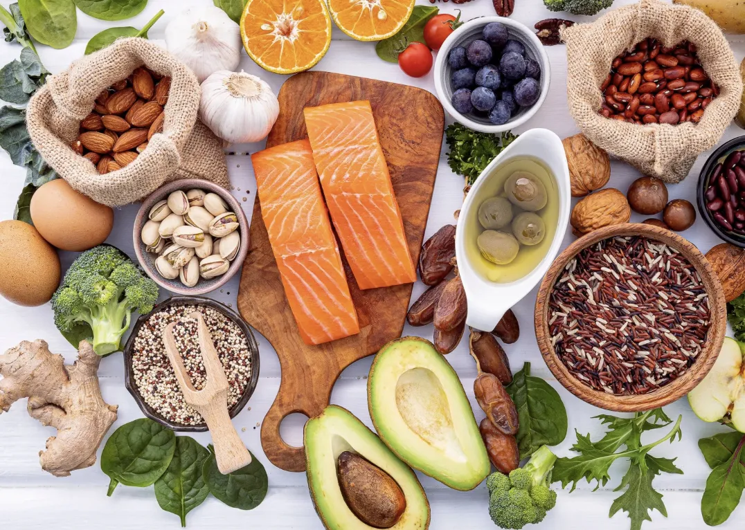 The Best Foods to Balance Your Hormones & Burn Fat Faster