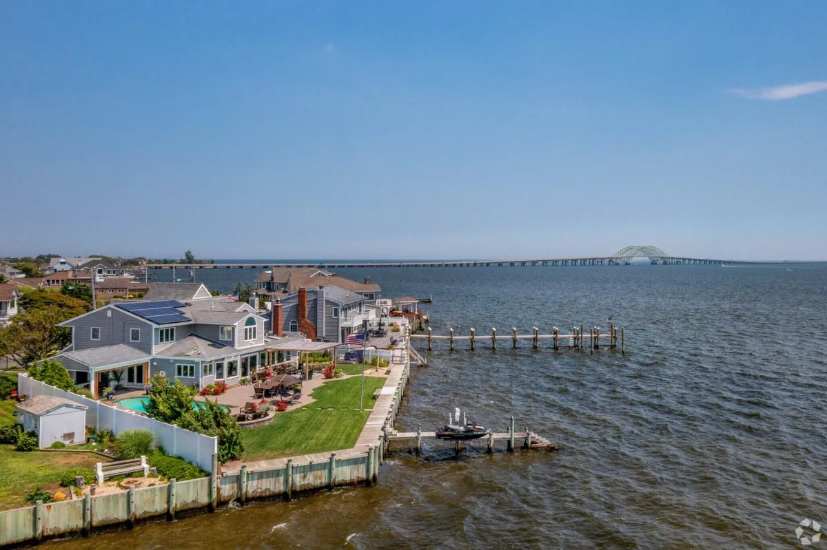 The great south bay 