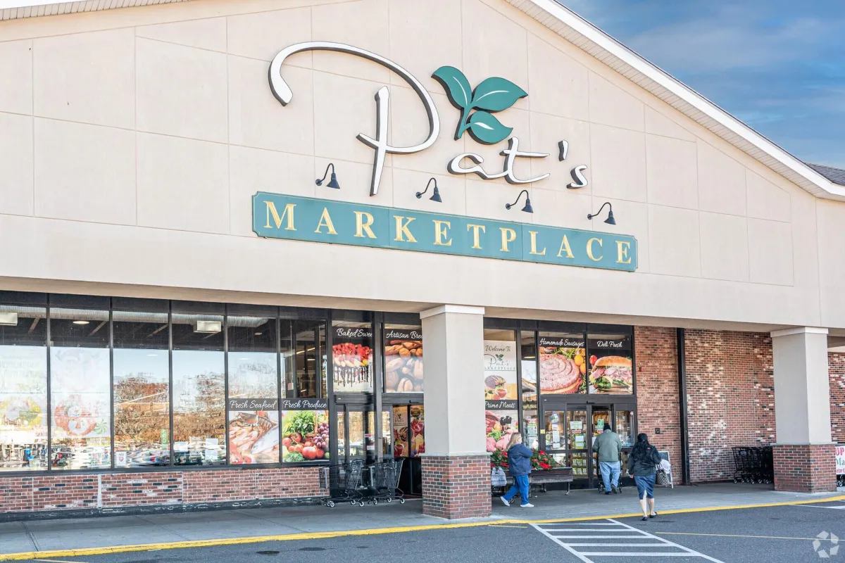 Pat's Marketplace in East Islip NY