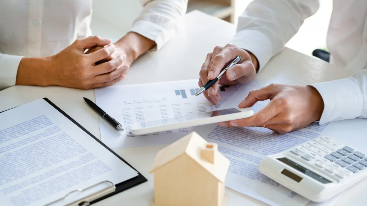Real Estate gent learning tax strategies