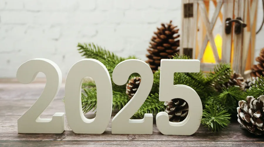 2025 table display