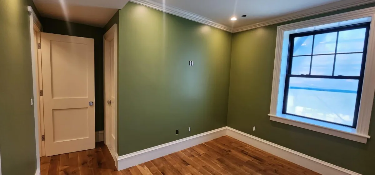 Best Paint for Baseboards | Durable & Smooth Finishes
