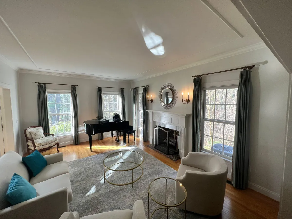 Most Popular Light Gray Interior Paint [Top Shades 2025]
