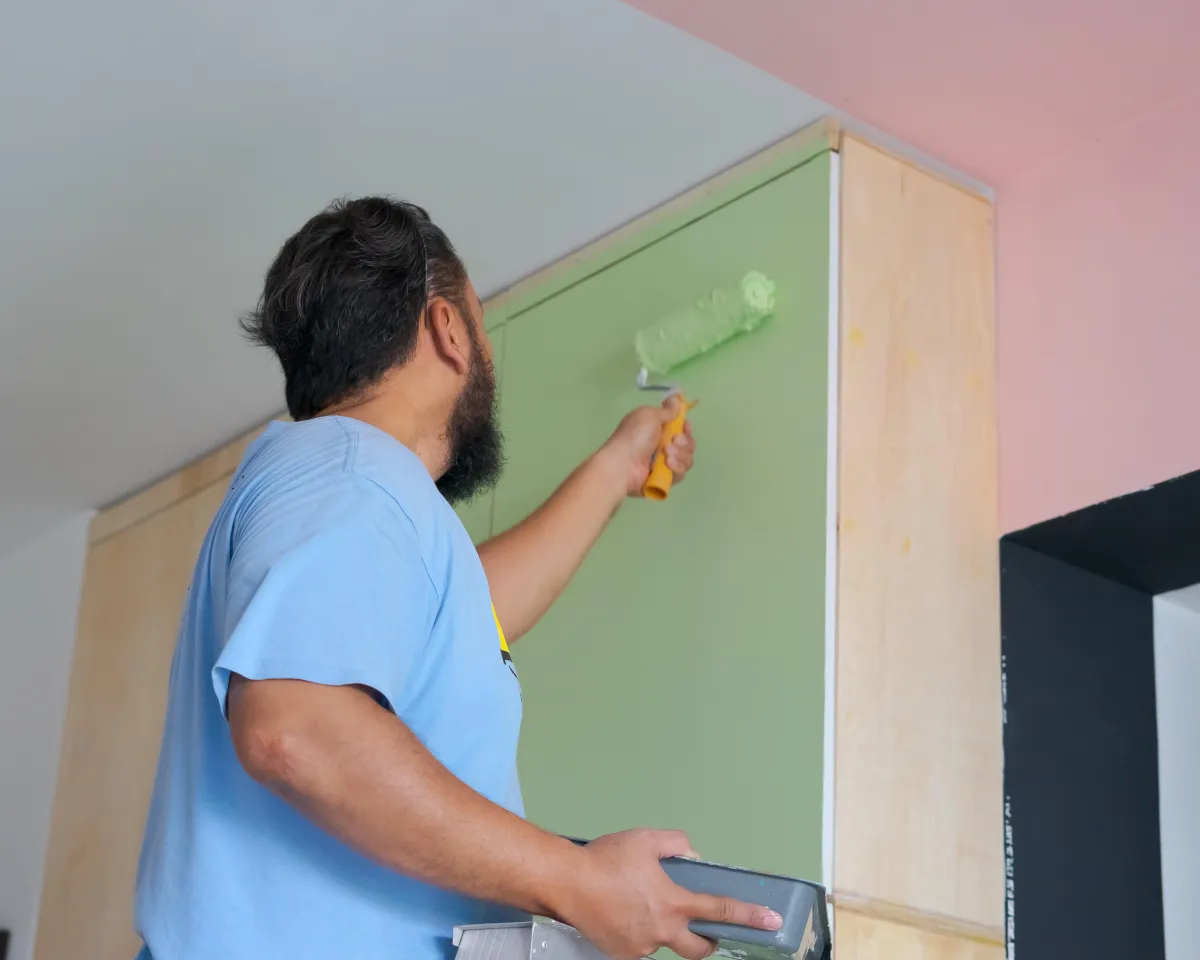 How to Repaint Kitchen Cabinets? Step-by-Step Guide
