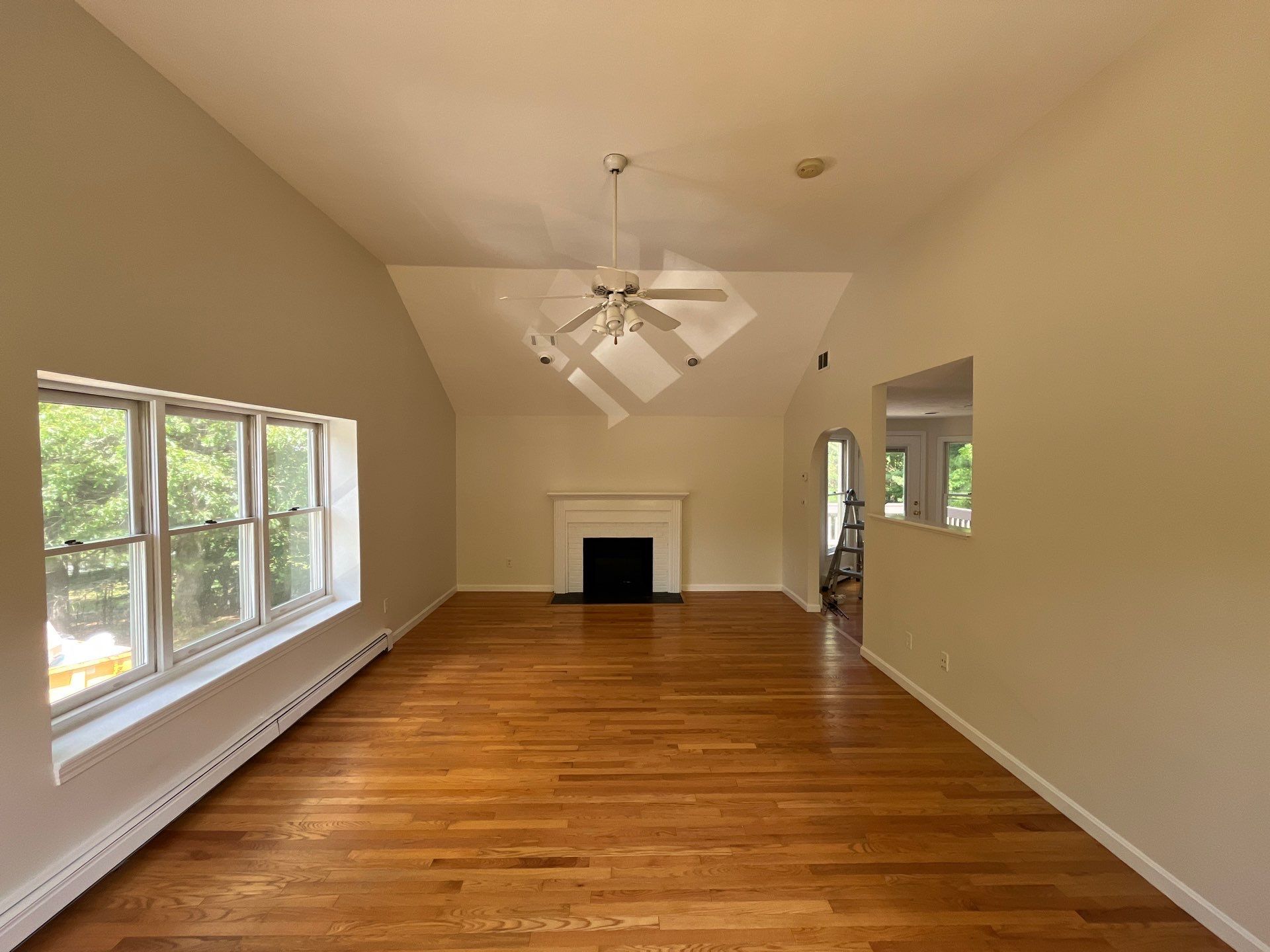 How Long Does Latex Paint Take to Dry?