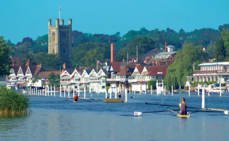 Rowing on the River Thames at Henley for the Five Miles From Home Series 2021