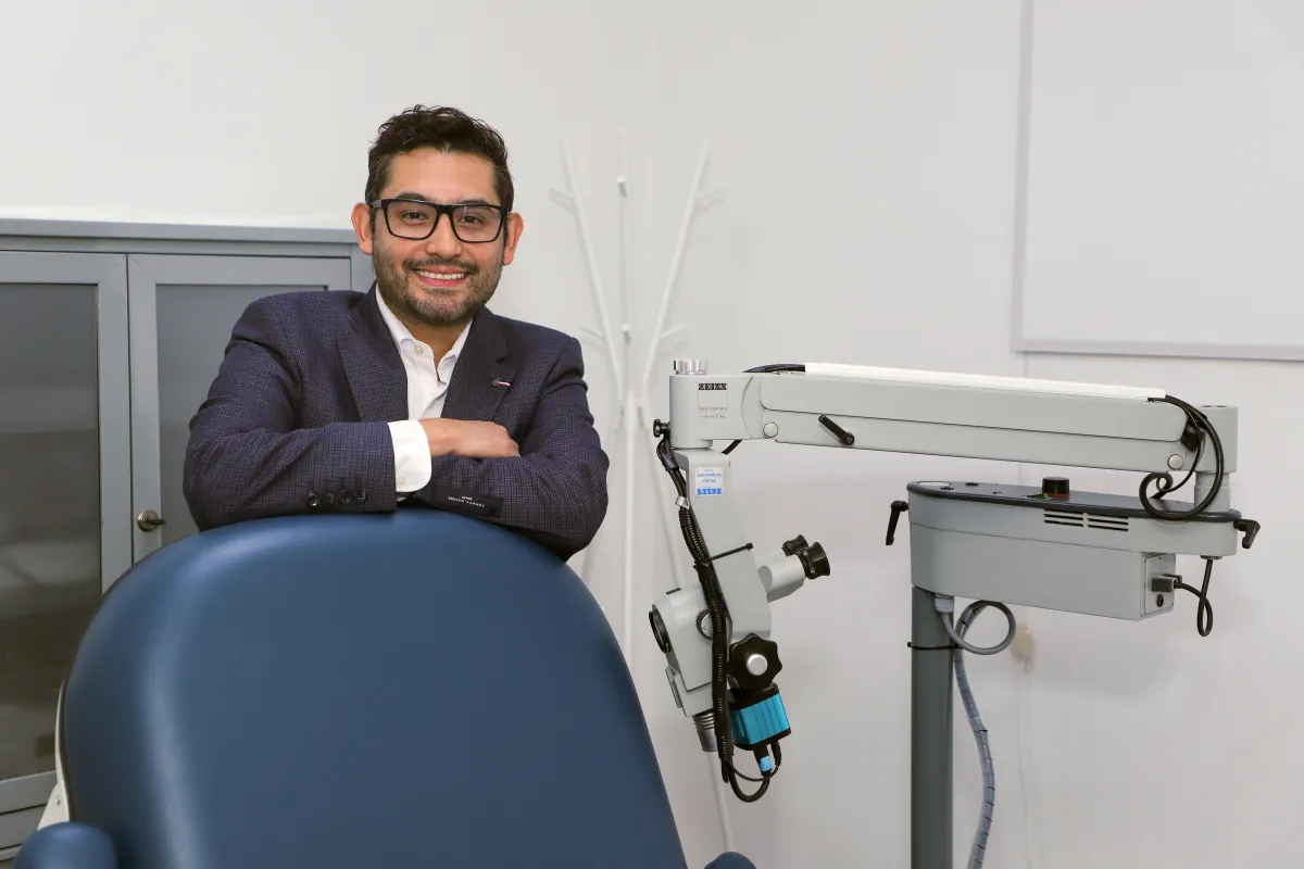 Dr. Sinuhé Onofre, mastólogo y ginecólogo oncólogo en Guadalajara