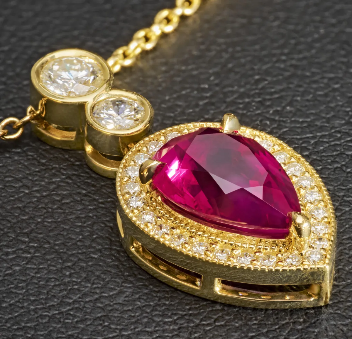 What You Need to Know About Rare Gemstones Before Investing
