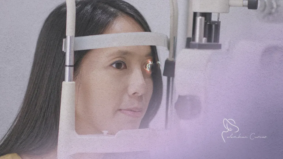 What Are Eye Floaters? Expert Guide to Causes, Risks, and Surgery
