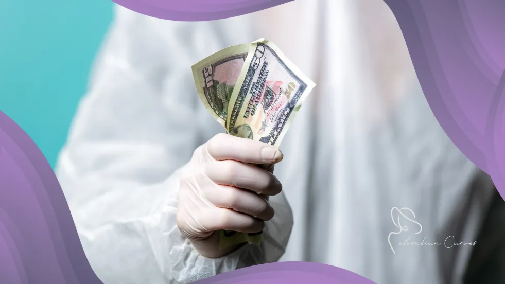 Healthcare worker holding cash, symbolizing cost transparency in healthcare.