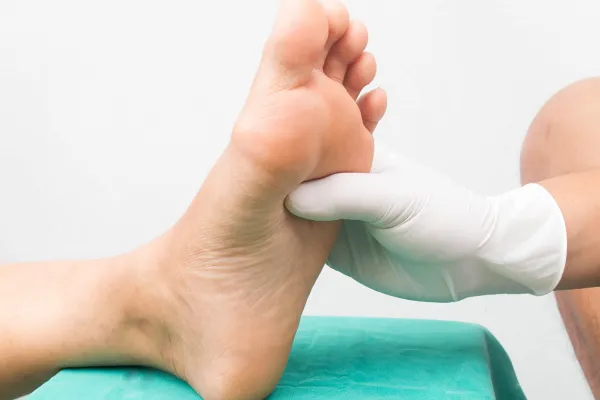 Everyday Habits That Might Be Damaging Your Feet