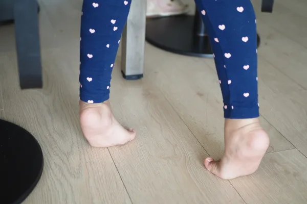 Podiatry for Kids: When Should You Worry About Flat Feet or Toe Walking?