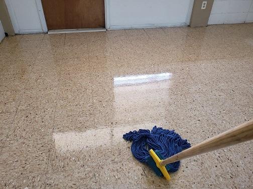 ✨ From Scuffed to Stunning: The Value of Commercial Floor Work Services