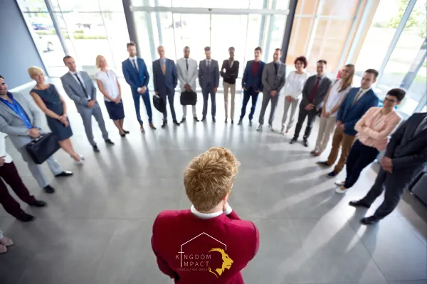 Leader encourage his team