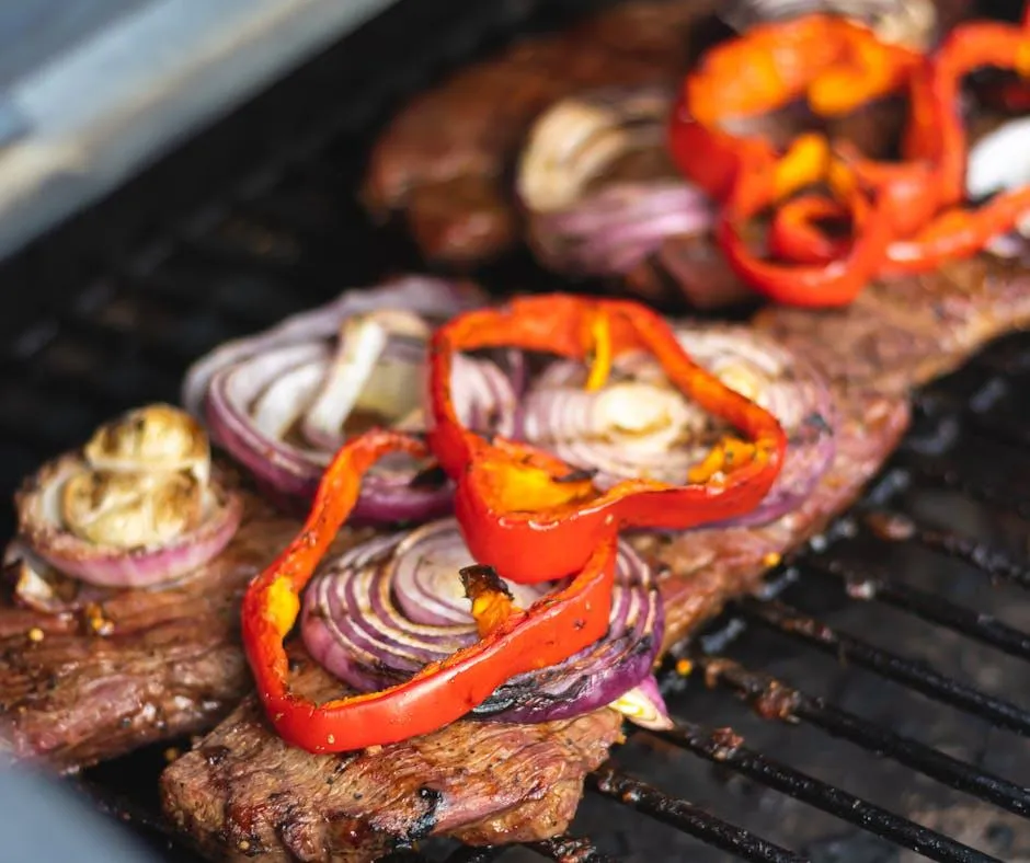  Craving Outdoor BBQ Dining in Las Vegas? Blvd Bar BQ & Wings Has You Covered