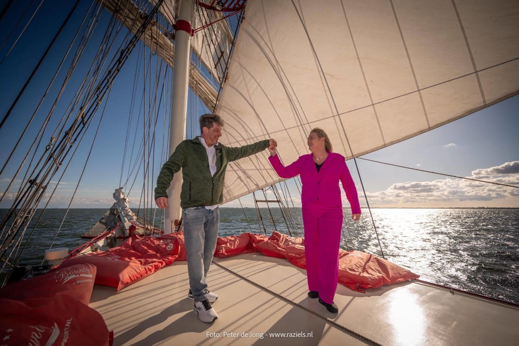 Trouwerij op trouwschip bounty