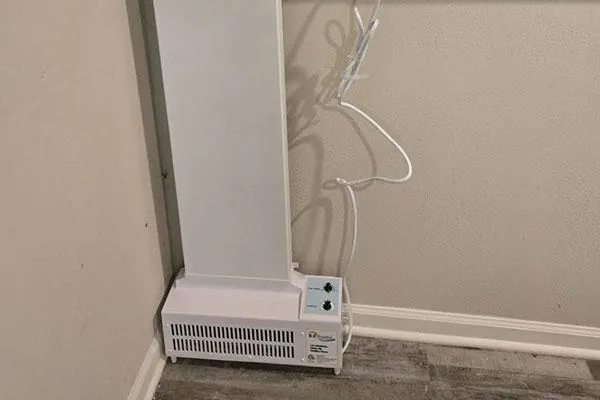 Basement Mold, Cracks & Moisture in Naperville