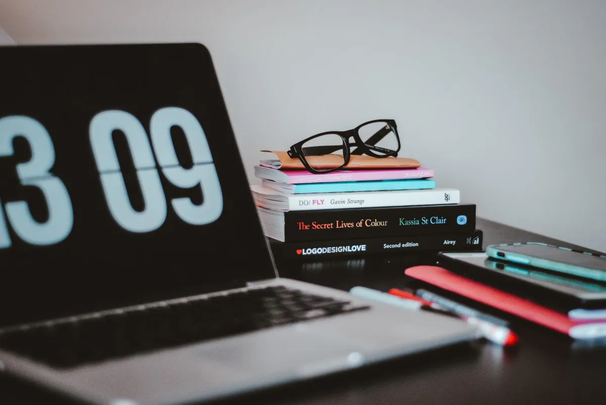 Upwork May Have A New Rival with LinkedIn Services Marketplace 