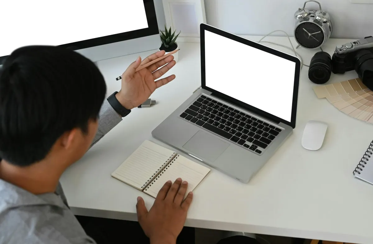 virtual assistant
