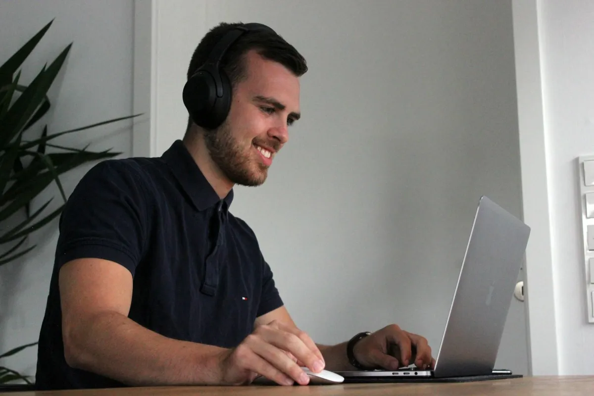 virtual assistant