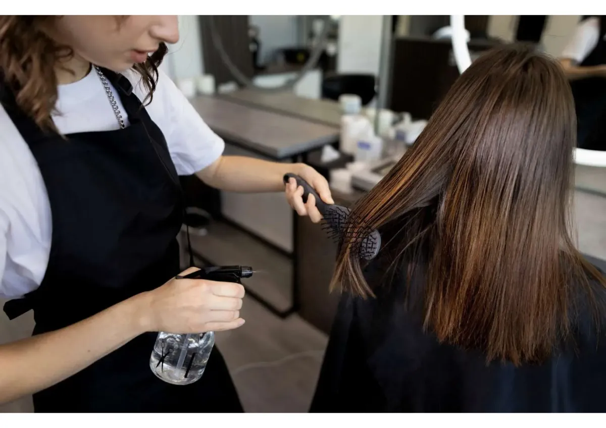 ROI: 193.8% - Three Reasons to Buy This Hair Salon Business in Florida!