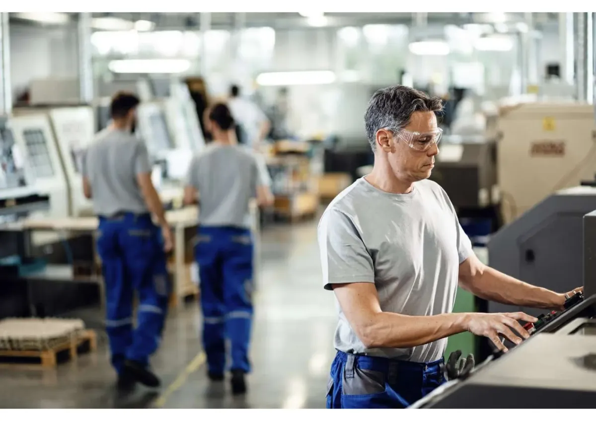 Looking for profit and a path to a green card? Why not invest in a manufacturing business? 