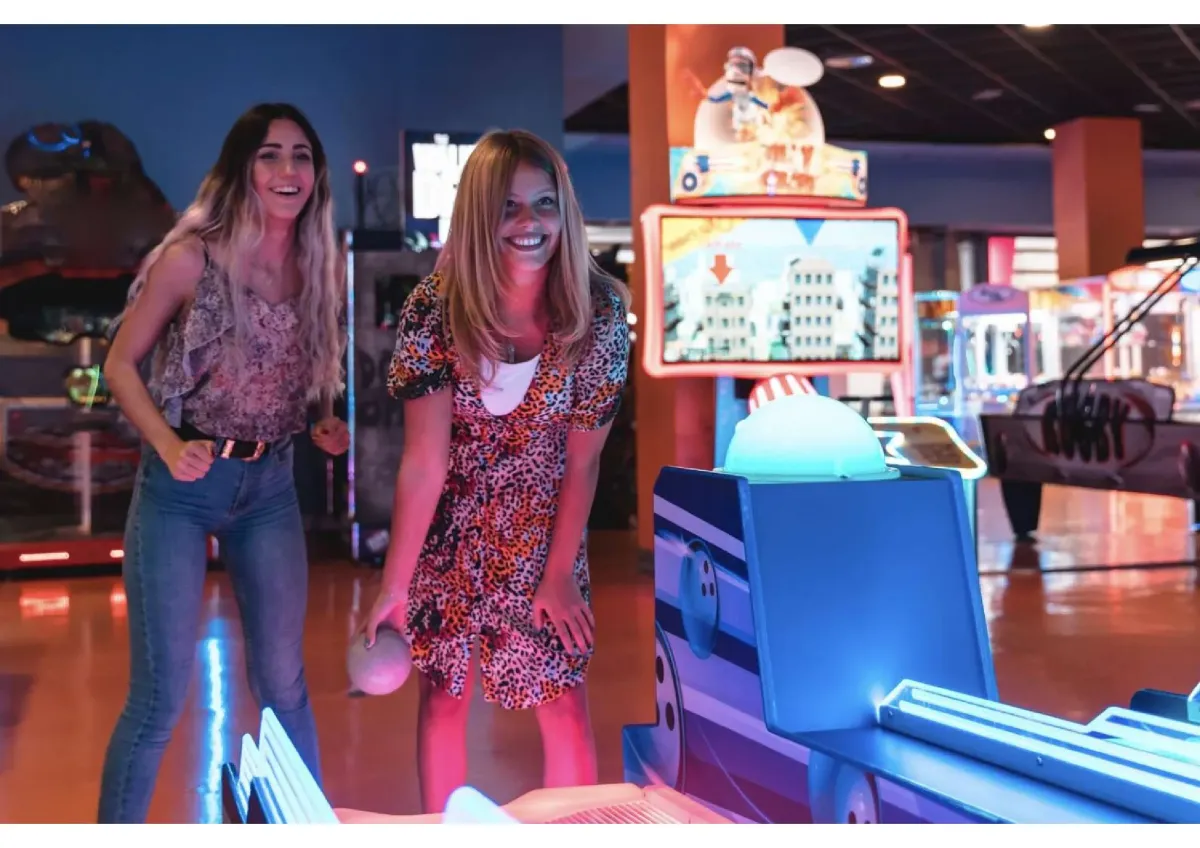 ROI: 22% - Looking to Invest in the Entertainment Business for a Green Card? This Profitable $3.5M Investment Offers a 22% ROI!