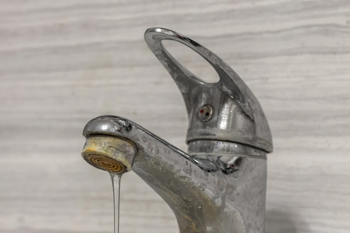 Hard Water in Knoxville Homes: Effects and Solutions