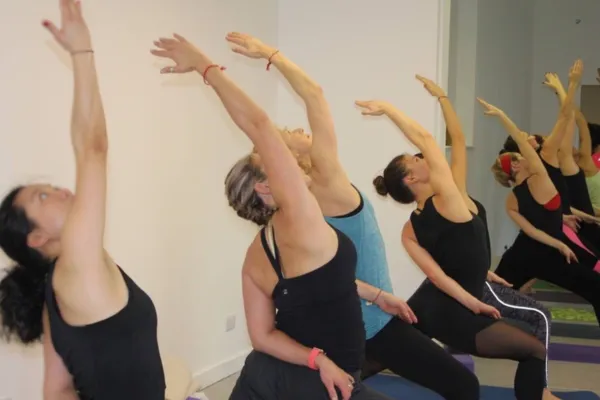 Can’t Find the Right Yoga Teacher For You? Here’s Where to Start