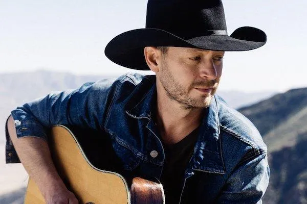 Paul Brandt