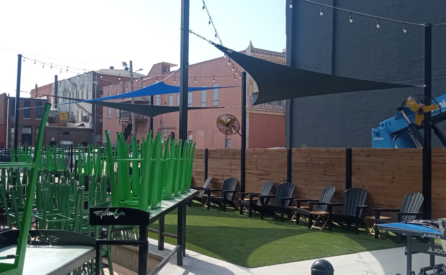 Sharky's Bar and Grill Outdoor Shading