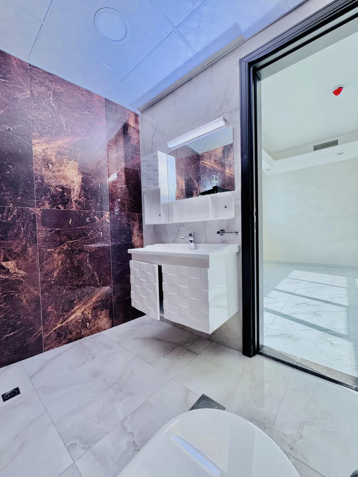 Bathroom 1 Penthouse Khawla Tower