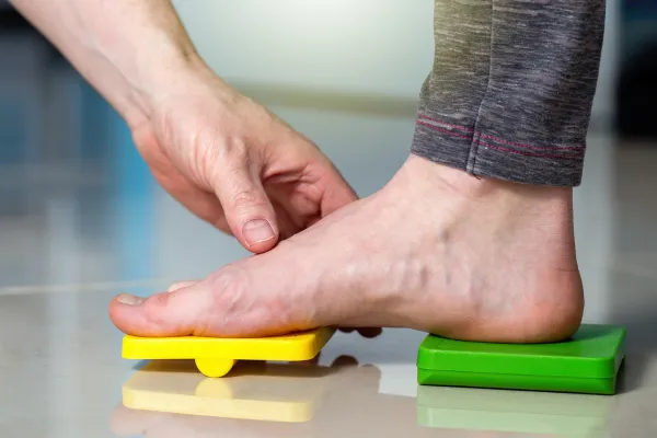 Can Flat Feet Really Cause Pain? What You Need to Know