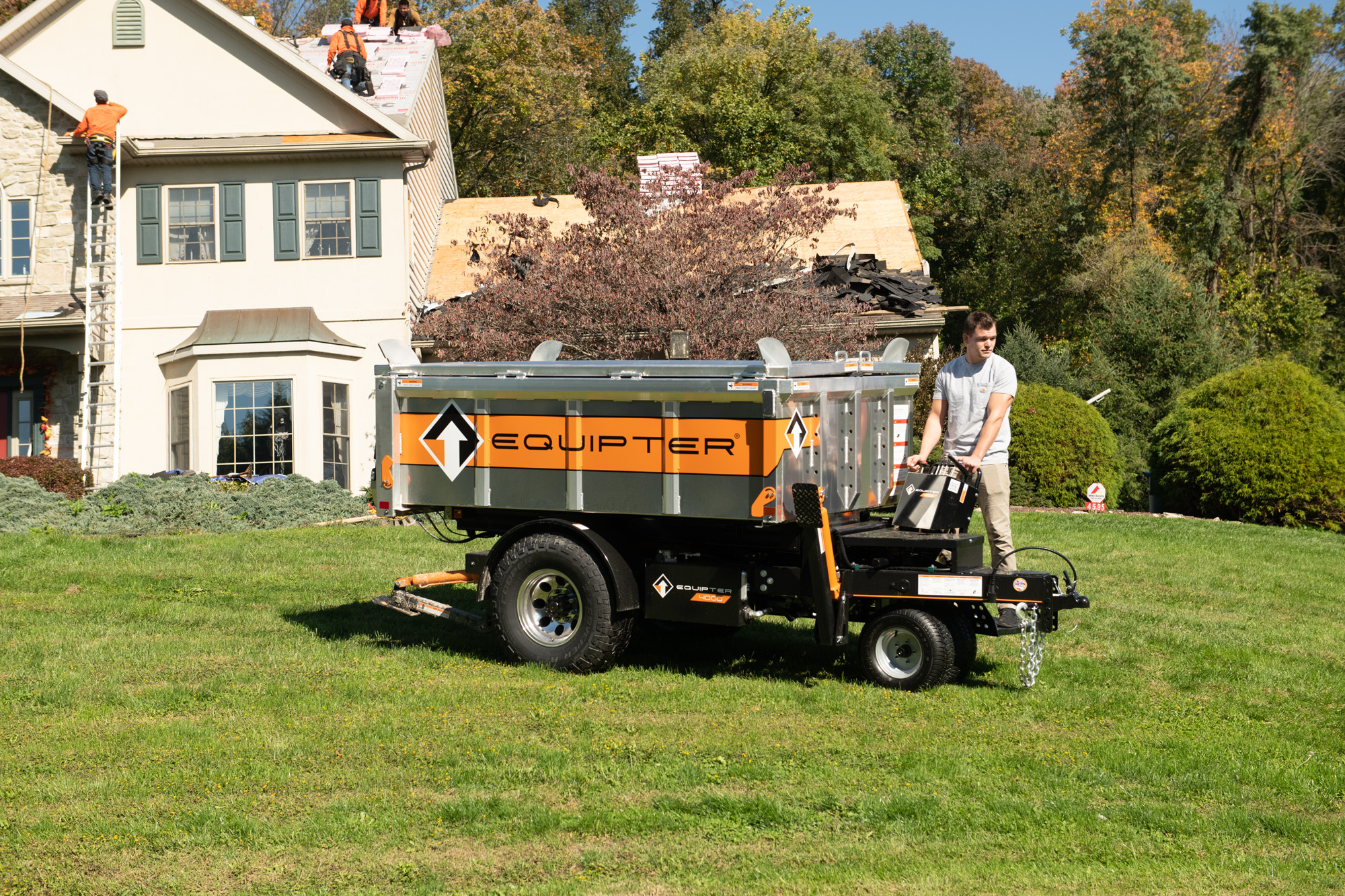 Equipter Carrying Brush