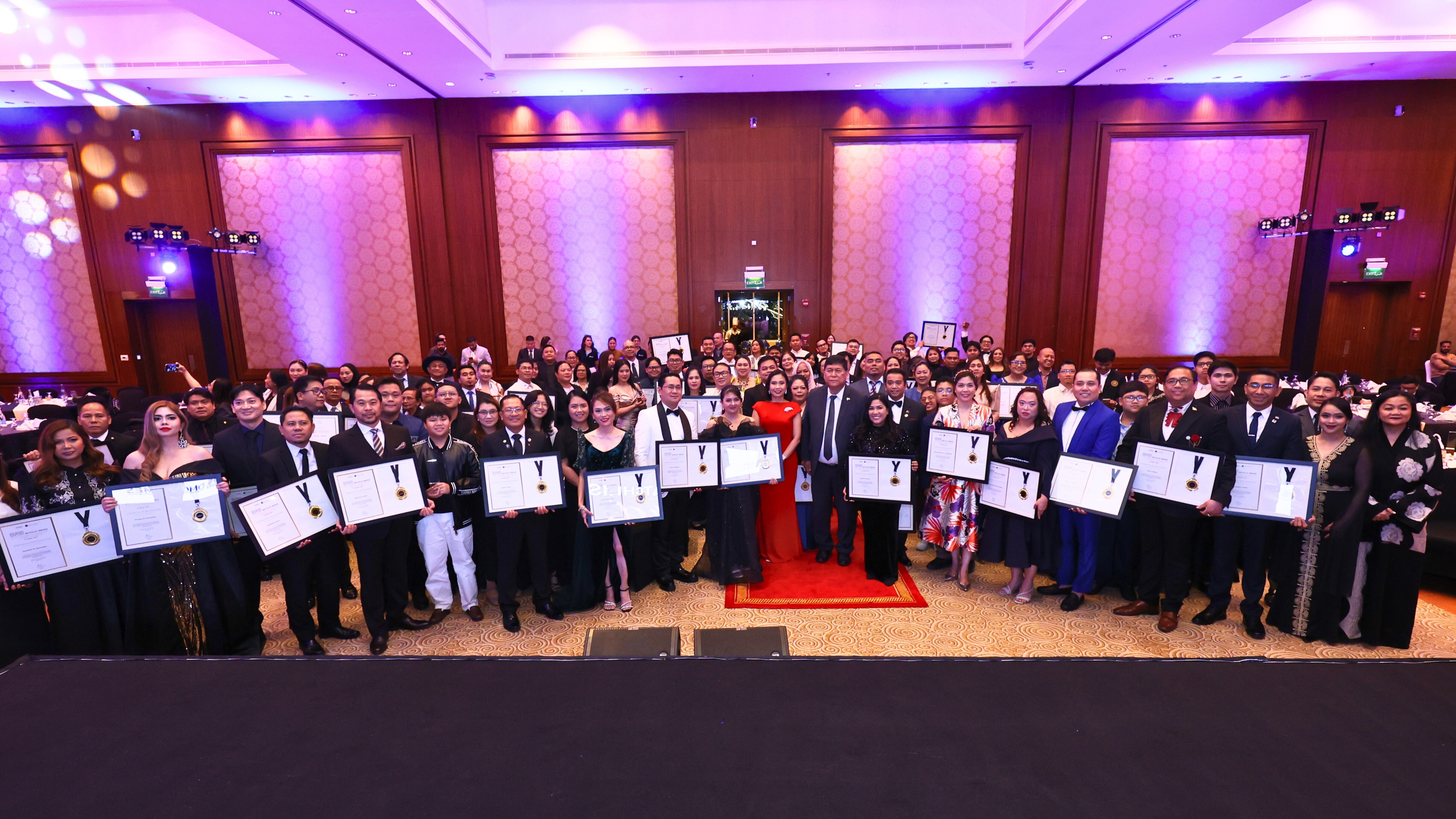 Top Filipino Engineers, Architects And Healthcare Professionals In Qatar And Kuwait Honored At The Filipino Times Awards 2025
