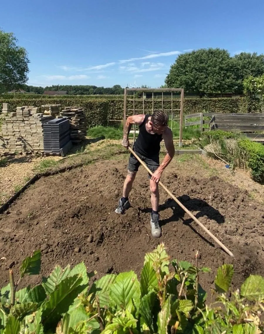 Achtertuin bestrating Klus & Bestratingsbedrijf Engelbart