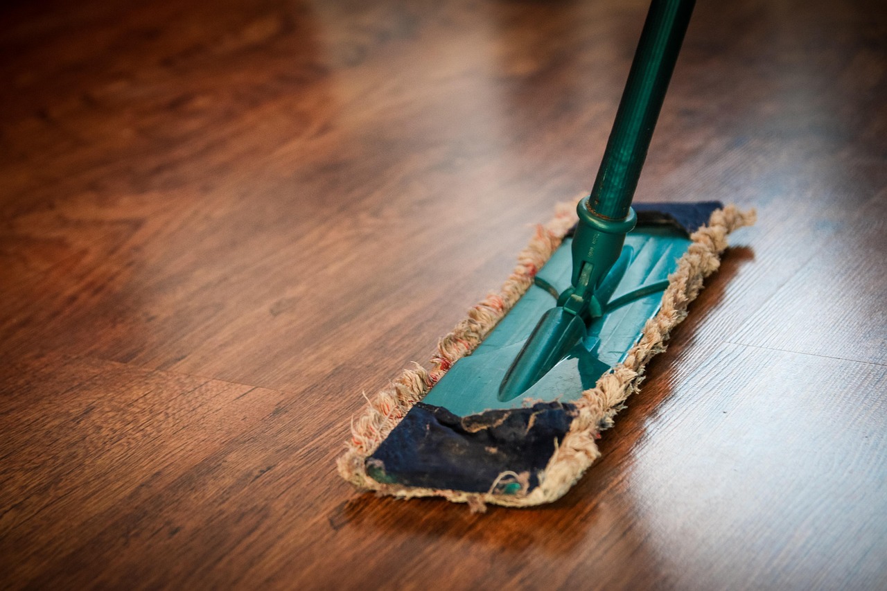 Easy Floor Cleaning Tips for a Sparkling Home | My Happy Home