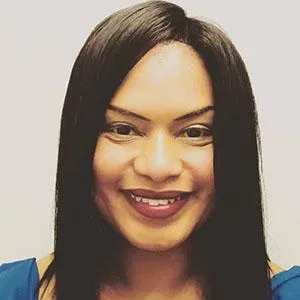 How Sabrina Landed $9,900/Month From 6 Clients In Her First 30 Days!