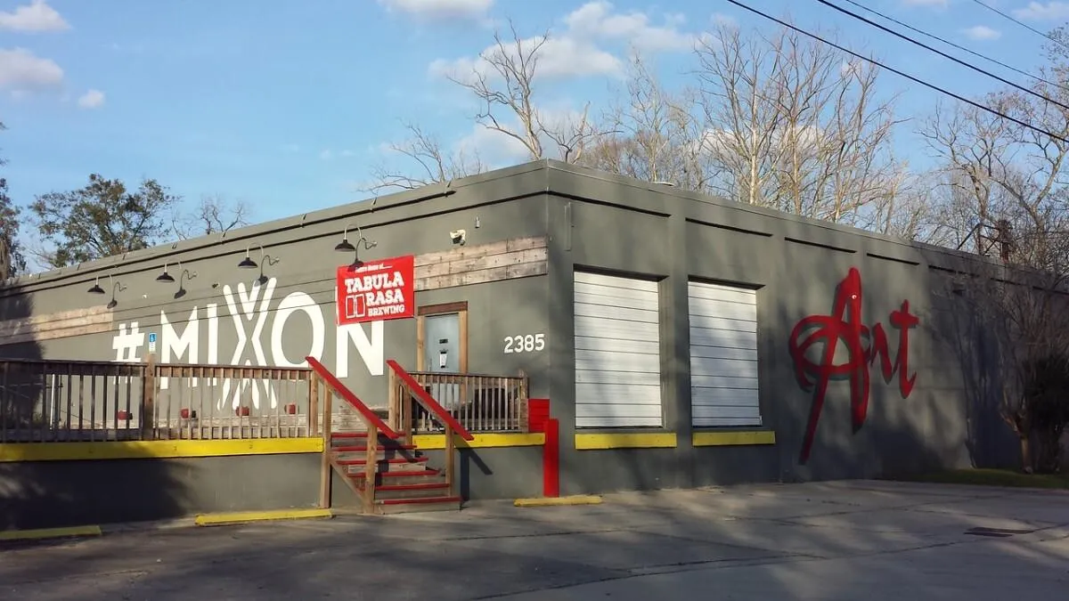 Brews, Beats & Backyard Vibes: Why Tabula Rasa Brewing Is Jacksonville’s Best Kept Secret