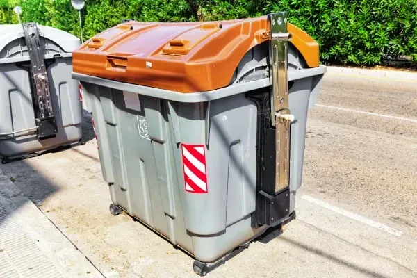 Top Benefits of Professional Dumpster Pad Cleaning in Munford, AL | Super Clean Bins Of Alabama