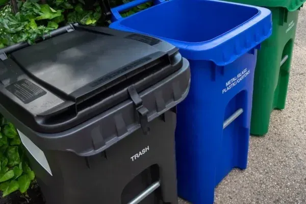 5 Reasons Oxford, AL Homeowners Are Calling Professional Trash Bin Cleaners
