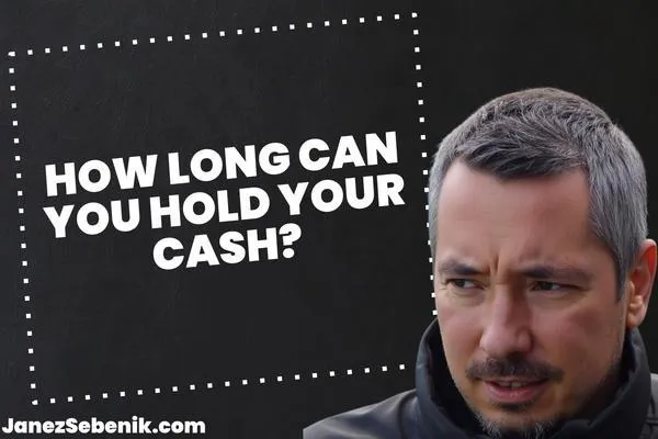 What is the benchmark for days payable outstanding?