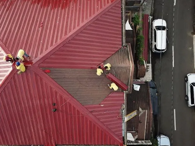 Top Signs You Need Immediate Roof Repair